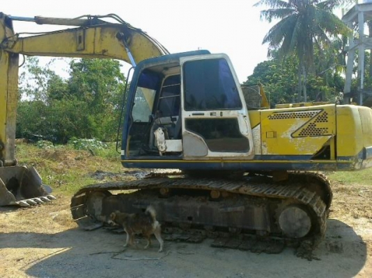 200 มาค ที เอกสารใบอินวอยเอวพอได้โซ่ได้ เครื่องดีปั้มดี ใบชำรุด 3 ใบ แอร์เย็นรถทำงานอยู่อยากขายถ้าราคาไม่ต่ำเกินเหตุ