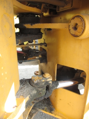 สภาพ 80 \% รถตัก เอวอ่อน ล้อยาง KOMATSU 510  เก่านอก เอวแน่น ปั็มแรง สภาพพร้อมใช้ สุดๆเอาไปแบ่งกันใช้ได้เลยครับ   น้องร็อค จัดหั้ย สนใจโทร สอบถามได้ 081-8535656