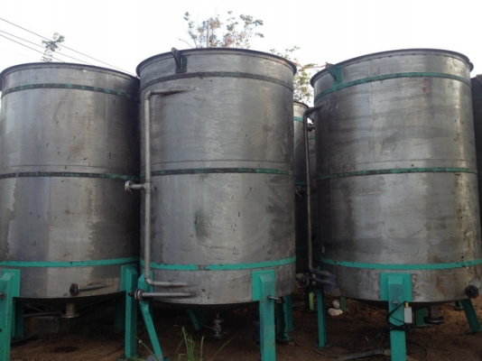 ขายถังสตนเลส เกรด316 ขนาด 8,500 และ 15,000 ลิตร ใกล้หมดแล้วน่ะครับ สวยทุกใบ