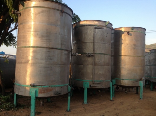 ขายถังสตนเลส เกรด316 ขนาด 8,500 และ 15,000 ลิตร ใกล้หมดแล้วน่ะครับ สวยทุกใบ