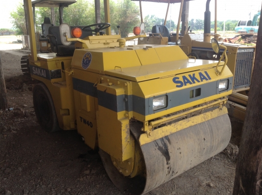 ขาย รถบด 4 ตัน TW40 สภาพเก่าเก็บ เดิมๆ สวยมาก สนใจติดต่อโดยตรง 081-4283210