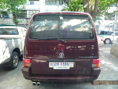 ขาย VOLKSWAGEN CARAVELLE ออโต้ VIP ป้ายฟ้า 6886 สภาพดี ไมล์แสนกว่าโล