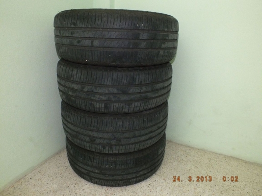 ขายยางเปอร์เซนต์ที่แทบจะไม่ต่างจากของใหม่เลย