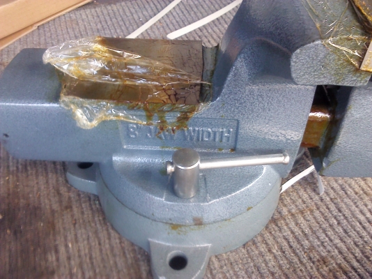 ปากกาจับชิ้นงานขนาด 8 นิ้ว LACROC ของ U.S.A. รุ่นงานหนัก หมุนได้อิสระรอบตัวกับฐาน