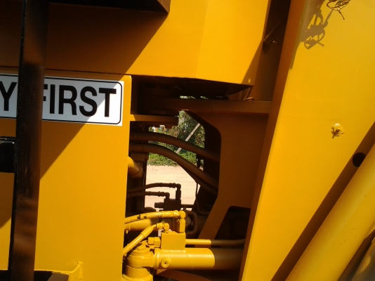 ขายด่วน..รถตัก KAWASAKI KLD 50Z รถสวย ตักแรง ได้งานไว เครื่องแรงดี ประหยัดน้ำมันสุดคุ้ม.