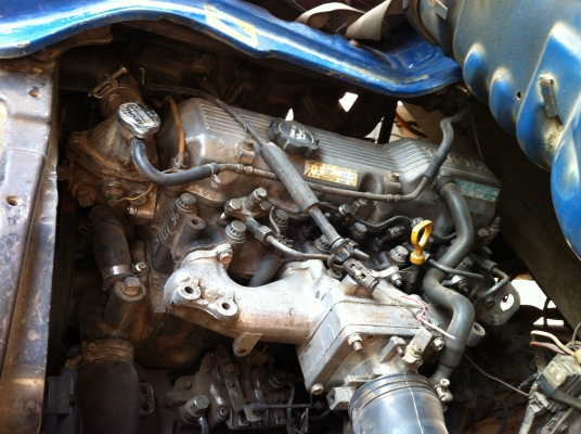 ขายหกล้อ TOYOTA   ไดน่า300 เครื่อง14B 115แรงม้า