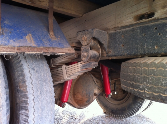 ขายหกล้อ TOYOTA   ไดน่า300 เครื่อง14B 115แรงม้า