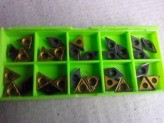 เม็ดมีดกลึงแบบยึดกับด้ามมีดทั่วไป