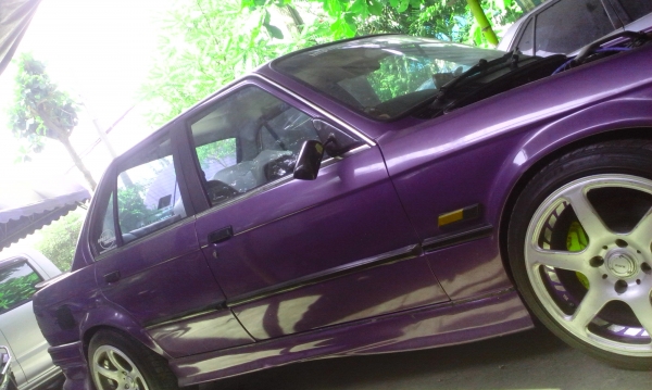 ลดอีกคับ25000 $ด่วนๆเลยคับราคานี้^_^ บอดี้รถBMW E30 ช่วงล่างของสกายลายสถาพตามรูป