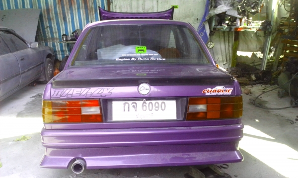 ลดอีกคับ25000 $ด่วนๆเลยคับราคานี้^_^ บอดี้รถBMW E30 ช่วงล่างของสกายลายสถาพตามรูป