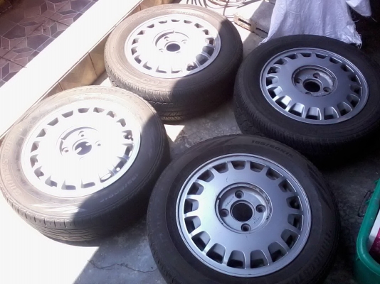 ขายล้อแม็ค Honda ขอบ 15 / 4รู100 พร้อมยาง 195/60/15