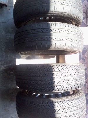 ขายล้อแม็ค Honda ขอบ 15 / 4รู100 พร้อมยาง 195/60/15