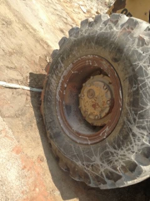 ขายรถตักล้อยาง CAT 950 ดั๊มเบรค รถพร้อมใช้ สนใจโทร 0819701072