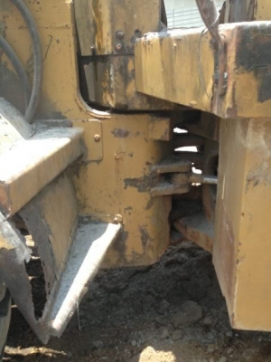 ขายรถตักล้อยาง CAT 950 ดั๊มเบรค รถพร้อมใช้ สนใจโทร 0819701072