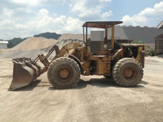 ขายรถตักล้อยาง CAT 950 ดั๊มเบรค รถพร้อมใช้ สนใจโทร 0819701072