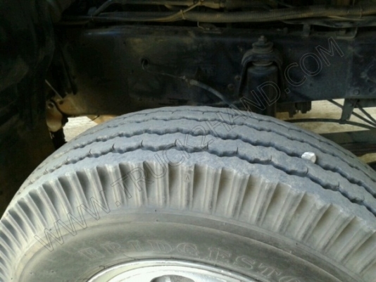 รถบรรทุก 10 ล้อท้ายเป็ด ติดเครน ยี่ห้อ ISUZU รุ่น ROCKY 240 แรงม้า นางฟ้าแท้