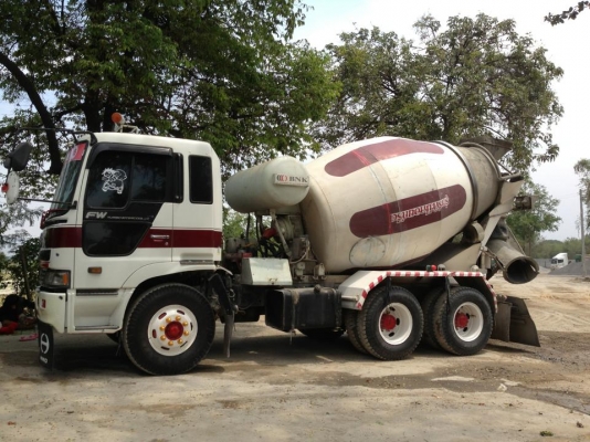 ประกาศขายรถโม่ปูน 10 ล้อ