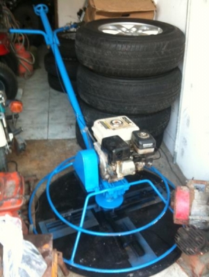 ขายด่วน ถูกกว่าเช่า แมลงปอปาดปูน พร้อมเครื่องยนต์ 5.5 HP มือสอง (ใบขัดมันใหม่ )