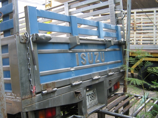 ขายกะบะสแตนเลส NPR115 ยาว4.30เมตร