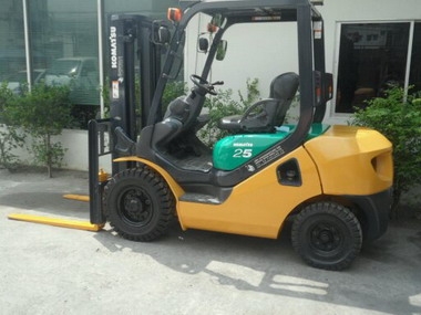 ต้องการขายรถยกโฟร์คลิฟท์ยี่ห้อ KOMAT'SU FD25-16