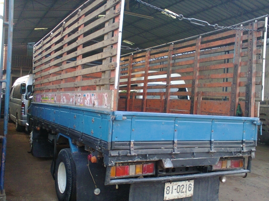 NPR 115 รถห้าง สภาพเยี่ยม F หน้าหลัง ยาง 8.25 เอกสารพร้อมโอน