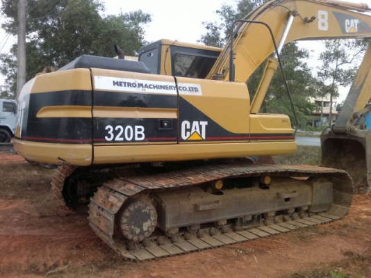 รถแบคโฮ  CAT 320B   สนใจติดต่อ 081 - 6079515