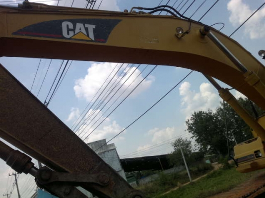 รถแบคโฮ  CAT 320B   สนใจติดต่อ 081 - 6079515