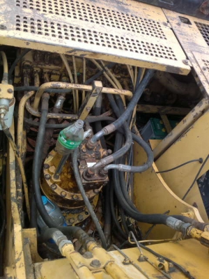 รถแบคโฮ  CAT 320B   สนใจติดต่อ 081 - 6079515