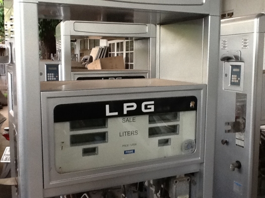 ขาย ตู้จ่ายแก๊สมือสอง 0810637108 /180000