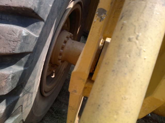 รถตัก 950  สนใจติดต่อ 081 - 6079515