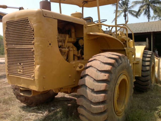 รถตัก 950  สนใจติดต่อ 081 - 6079515