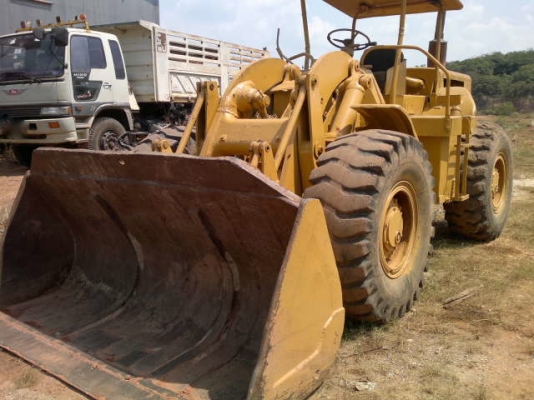 รถตัก 950  สนใจติดต่อ 081 - 6079515