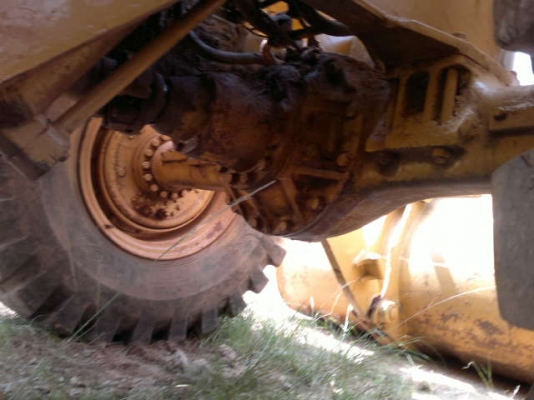 รถตัก 950  สนใจติดต่อ 081 - 6079515