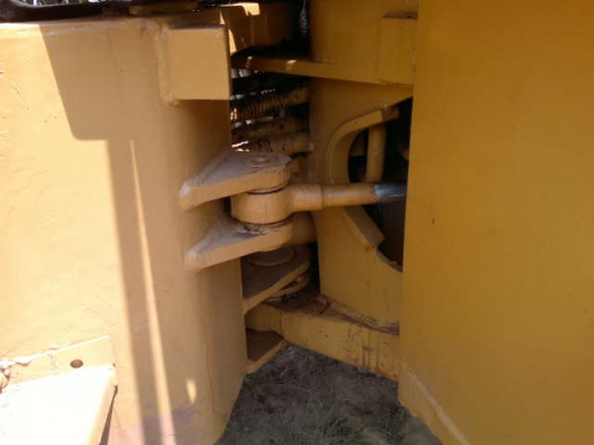 รถตัก 950  สนใจติดต่อ 081 - 6079515