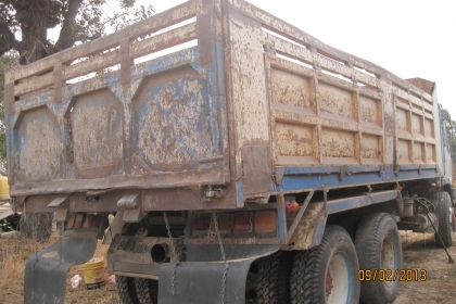 ขายรถบรรทุก10ล้อ2เพลาดั้ม MITSUBISHI FN 527 TD 195HP 2289 เครื่องดี คัสชีส์สวย