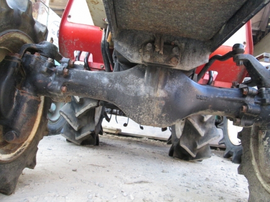 รหัส:13001118รถพรวนดินนั่งขับเครื่องยนค์ดีเซลขนาด13PSพร้อมโรตารี่สามารถถอดเข้าออกได้www.nihonmono.com