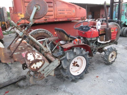 รหัส:13001115รถพรวนดินนั่งขับเครื่องยนค์ดีเซลพร้อมโรตารี่สามารถถอดเข้าออกได้www.nihonmono.com