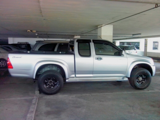 ขายดาวน์ isuzu hilander ปี 2008