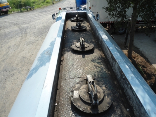 ถังน้ำมัน 16000 ลิตรพร้อมอุปกรณ์พร้อมใช้ ถอดออกจากรถ ราคา 120000 บาท