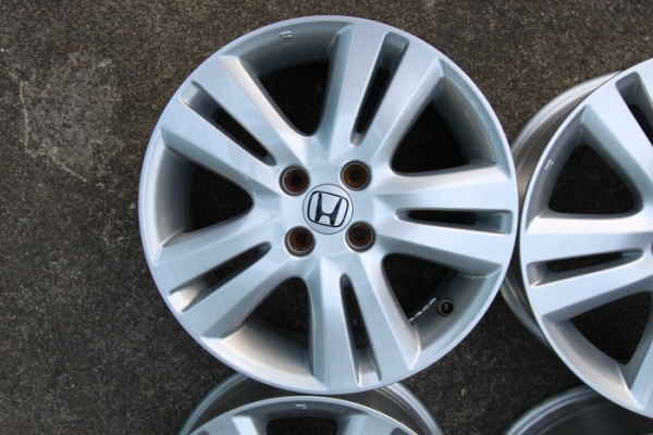 ล้อ Jazz Top (SV) ขอบ 16 4รู100 สภาพ 100\% ล้อ Jazz Top (SV) ขอบ 16 4รู100 สภาพ 100\%