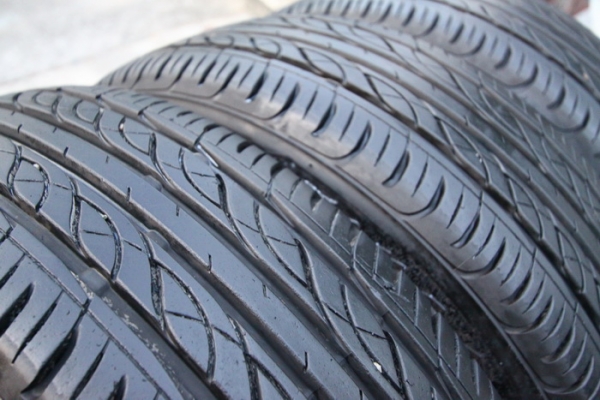 กะทะ15 4รู100 + ยาง Firestone 185/60/15 ปี12 กะทะ15 4รู100 + ยาง Firestone 185/60/15 ปี12