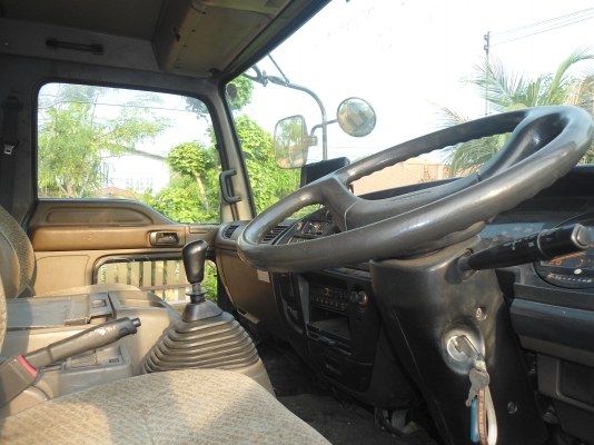 ขาย ISUZU Deca 195 เครื่องดีมาก ไม่มีเยิ้ม เพิ่งต่อไหม่ สภาพสวย แคสซีสวย รถประกอบนอก ราคาไม่รวมเล่ม