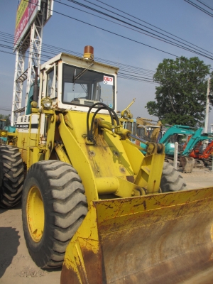 สภาพ 90 \% รถตัก เอวอ่อน ล้อยาง KOMATSU 510 หัวเก๋ง เก่านอก เอวแน่น ปั็มแรง สภาพพร้อมใช้ สุดๆเอาไปแบ่งกันใช้ได้เลยครับ น้องร็อค จัดหั้ย สภาพ 90 \% รถตัก เอวอ่อน ล้อยาง KOMATSU 510 หัวเก๋ง เก่านอก เอวแน่น ปั็มแรง สภาพพร้อมใช้ สุดๆเอาไปแบ่งกันใช้ได้เลยครับ น้องร็อค จัดหั้ย