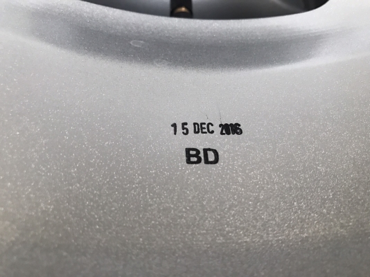 ล้อแม็กใหม่ป้ายแดง Mitsu Triton พร้อมยาง 215-70-15 Bridgestone ปลายปี 16 ล้อแม็กใหม่ป้ายแดง Mitsu Triton พร้อมยาง 215-70-15 Bridgestone ปลายปี 16