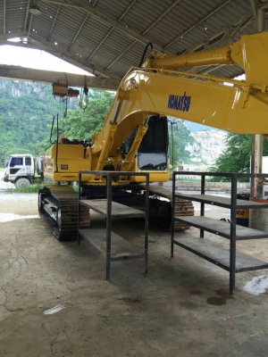 ขายด่วน!! KOMATSU PC300-8 13,000ชม. สภาพสวยค่ะ
