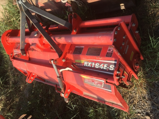 ขายอุปกรณ์มือสอง(ช้าง) ขายอุปกรณ์มือสอง(ช้าง)