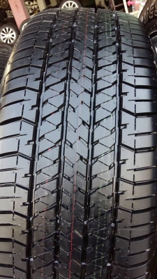 ขายล้อแม็กพร้อมยางป้ายแดง d-max 18"