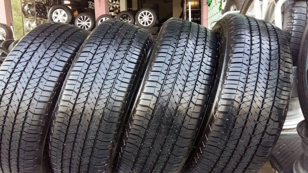 ขายล้อแม็กพร้อมยางป้ายแดง d-max 18"