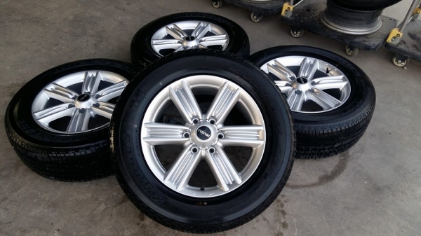 ขายล้อแม็กพร้อมยางป้ายแดง d-max 18"