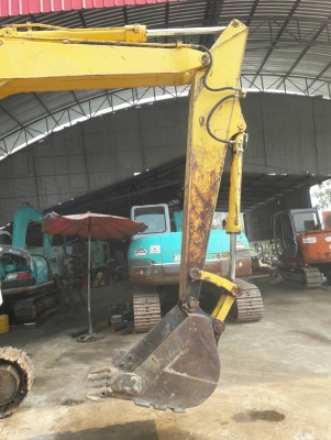 ขายค่ะ..KOMATSU  PC60-6  มาใหม่..เก่าญี่ปุ่นแท้ค่ะ..4,XXX ชั่วโมง  ปลายยาว  เครื่องปั๊มดี  พร้อมใช้...โทร  089-3818694  ดวงนภา